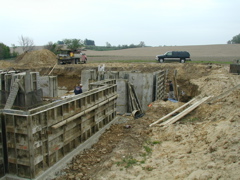 Setting Forms for Basement Walls