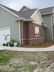 Front Plantings finished